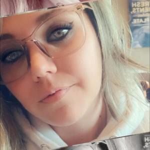 Meet your Posher, Lexi